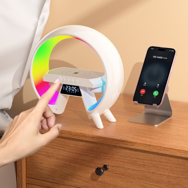 Intelligent Atmosphere RGB Light Bluetooth Speaker With Wireless Charging